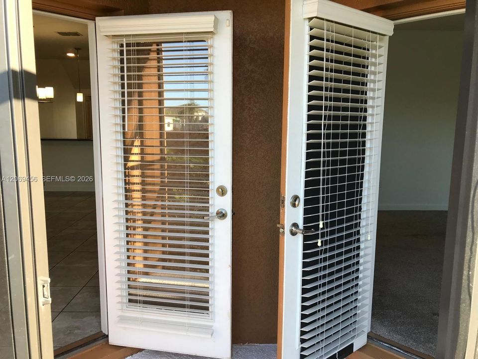 For Rent: $2,800 (3 beds, 3 baths, 0 Square Feet)