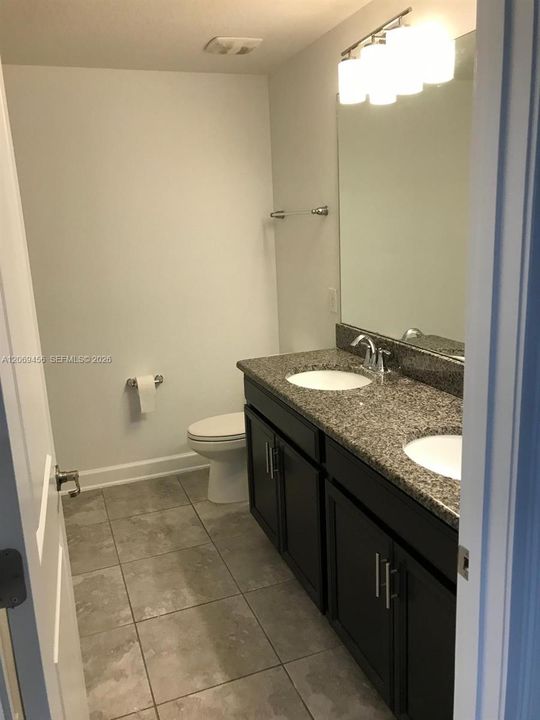 For Rent: $2,800 (3 beds, 3 baths, 0 Square Feet)