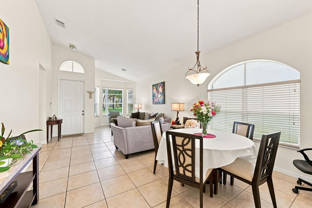 08_dining area