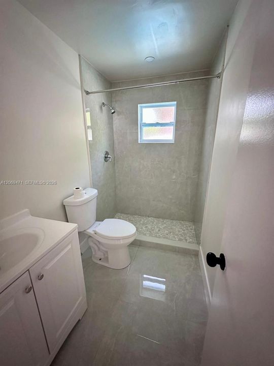 For Rent: $3,600 (3 beds, 2 baths, 1306 Square Feet)