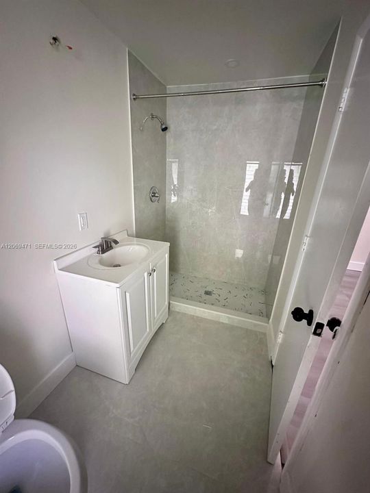 For Rent: $3,600 (3 beds, 2 baths, 1306 Square Feet)
