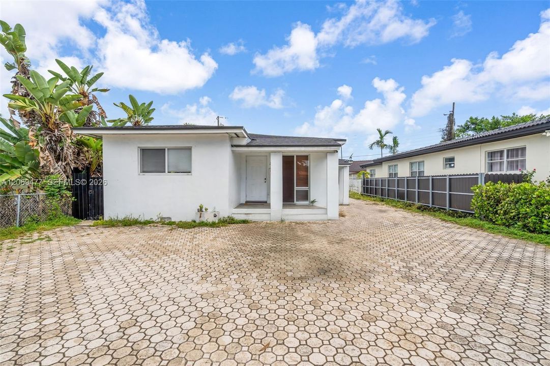 For Sale: $910,000 (0 beds, 0 baths, 2127 Square Feet)