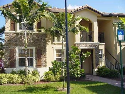 For Rent: $1,900 (3 beds, 2 baths, 1379 Square Feet)