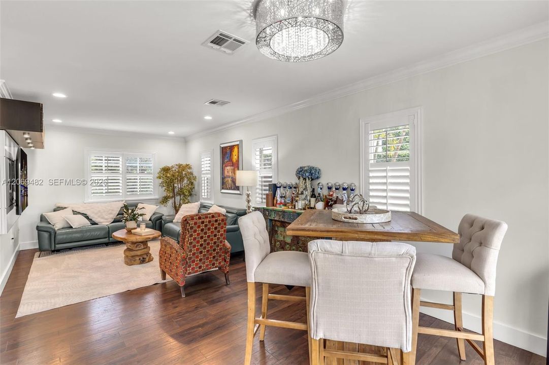 For Sale: $679,000 (3 beds, 2 baths, 1774 Square Feet)