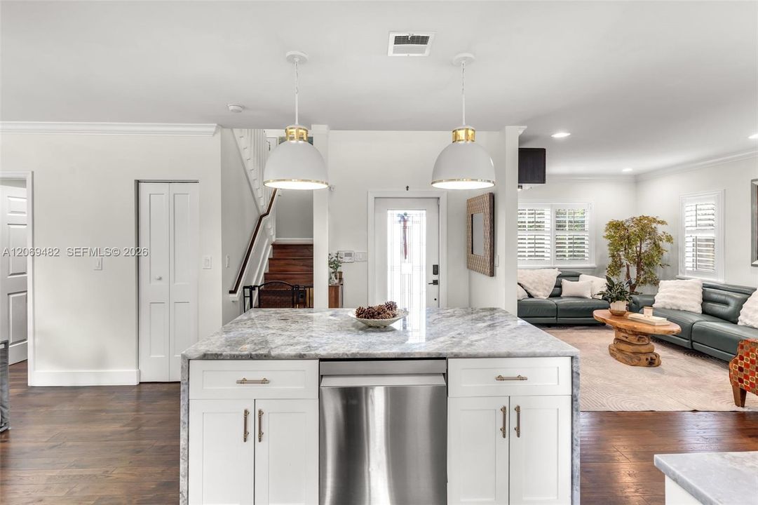 For Sale: $679,000 (3 beds, 2 baths, 1774 Square Feet)