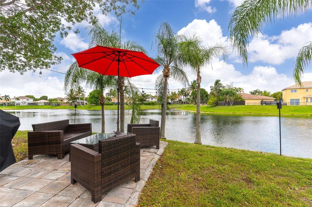 For Sale: $679,000 (3 beds, 2 baths, 1774 Square Feet)