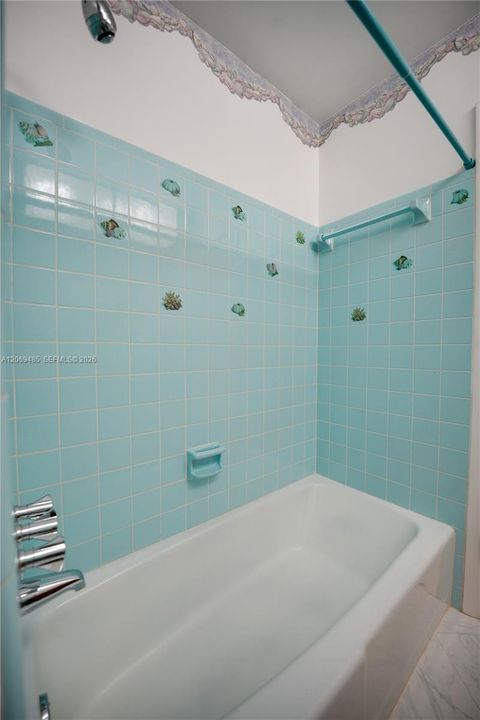 For Sale: $449,000 (3 beds, 2 baths, 1483 Square Feet)