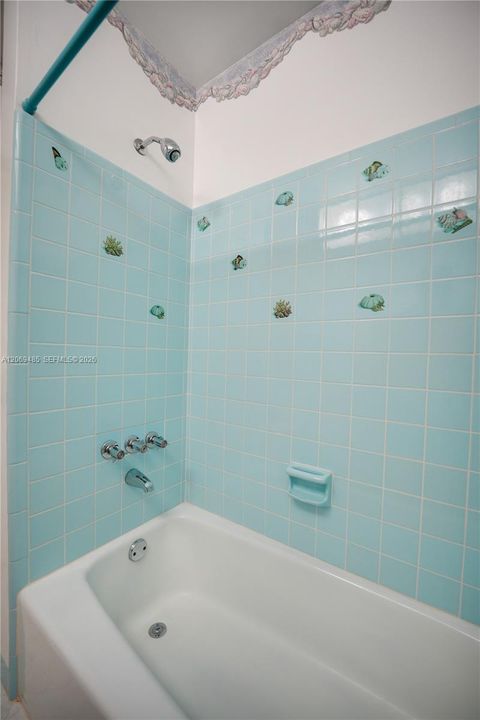 For Sale: $449,000 (3 beds, 2 baths, 1483 Square Feet)