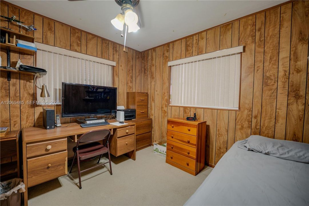 For Sale: $449,000 (3 beds, 2 baths, 1483 Square Feet)