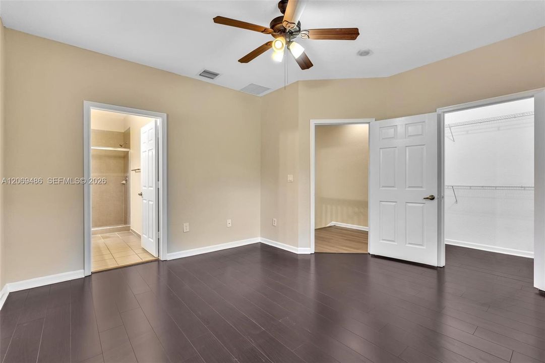 For Sale: $399,900 (2 beds, 2 baths, 1487 Square Feet)