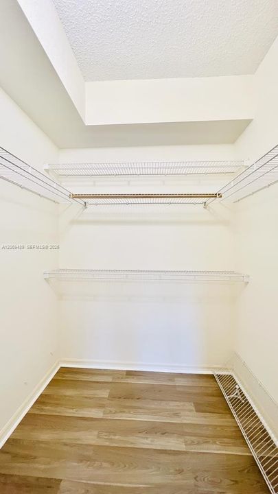 В аренду: $2,200 (1 спален, 1 ванн, 765 Квадратных фут)