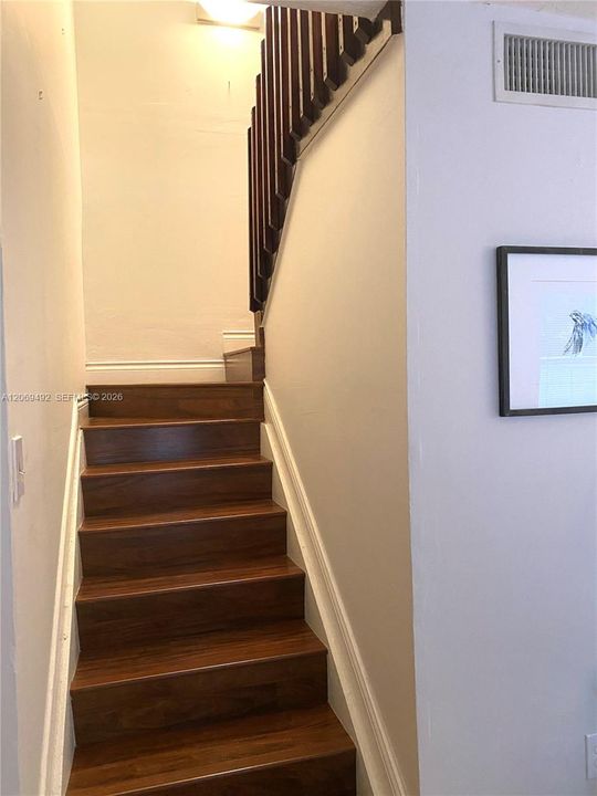 For Rent: $2,750 (2 beds, 2 baths, 1000 Square Feet)