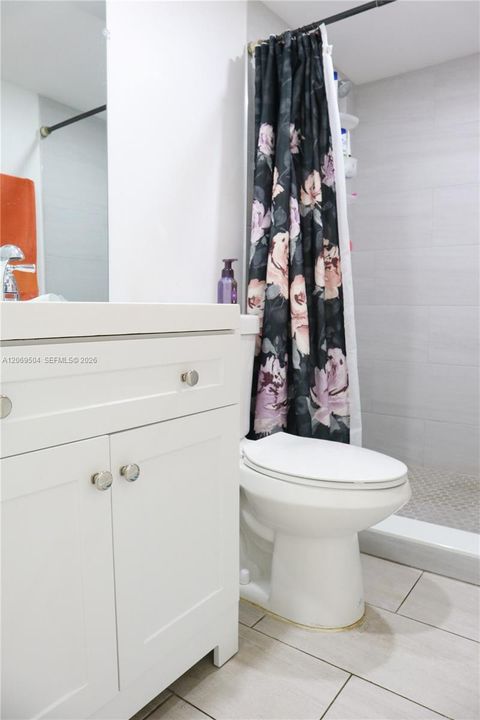 For Sale: $325,000 (2 beds, 2 baths, 1248 Square Feet)