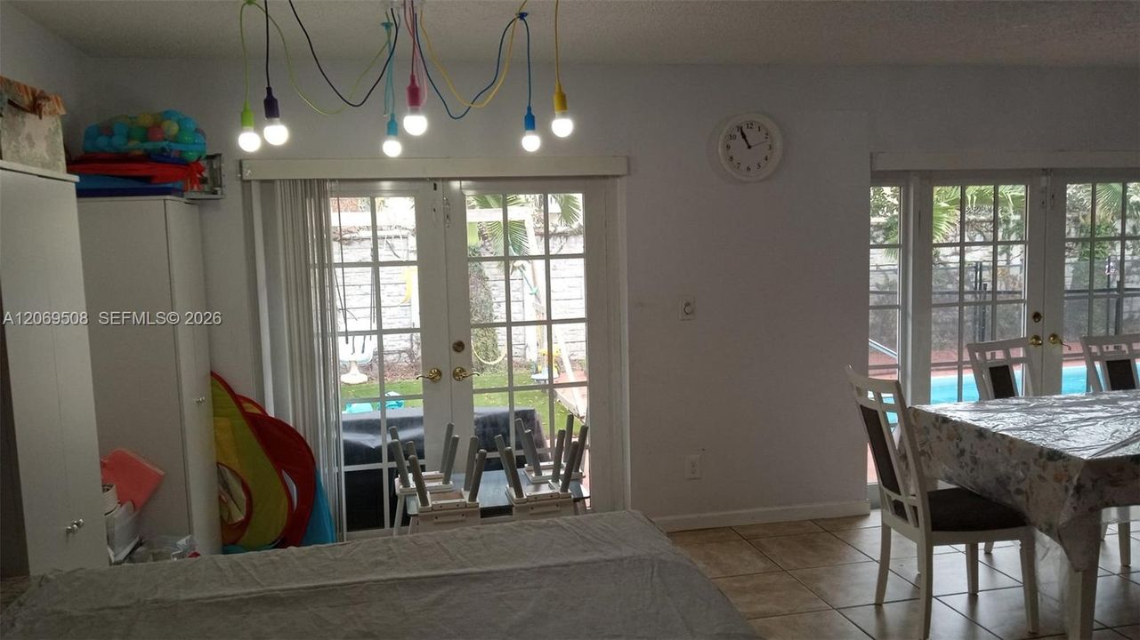 En Renta: $3,600 (3 camas, 2 baños, 1410 Pies cuadrados)