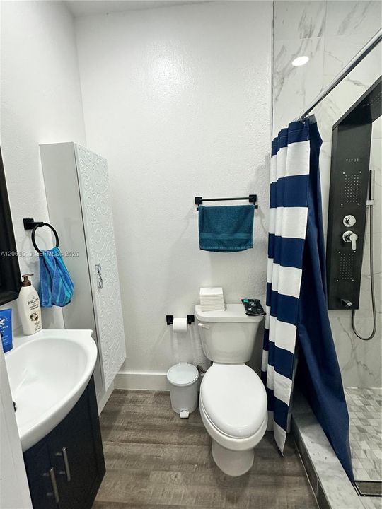 For Rent: $1,500 (2 beds, 1 baths, 650 Square Feet)
