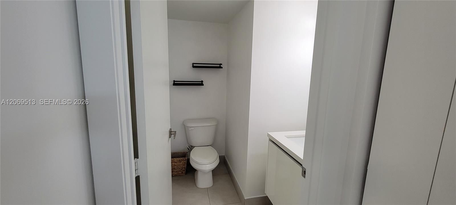 For Rent: $4,350 (3 beds, 2 baths, 1816 Square Feet)