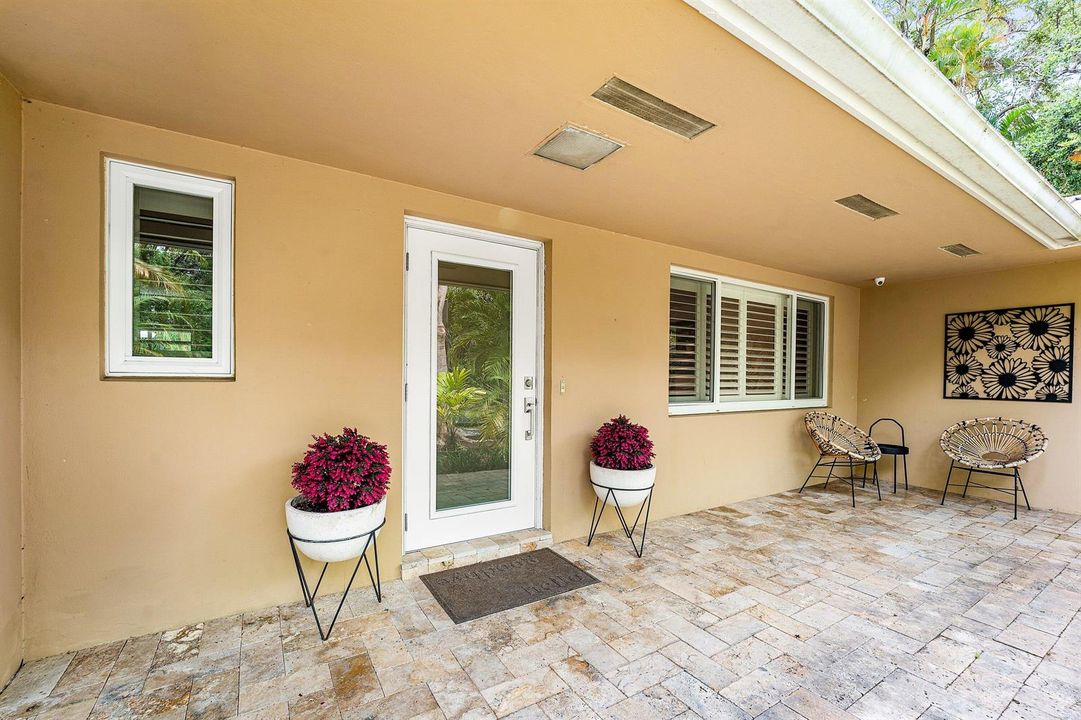 004-2130Southwest27thTerrace-FortLauderd