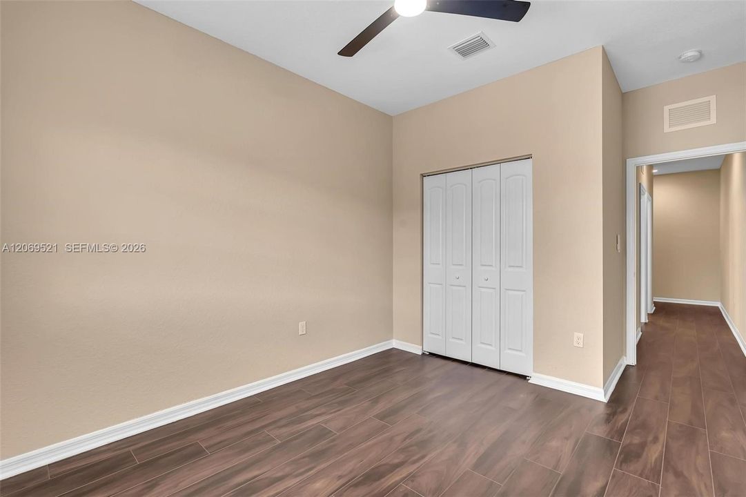 For Sale: $389,900 (3 beds, 2 baths, 1514 Square Feet)