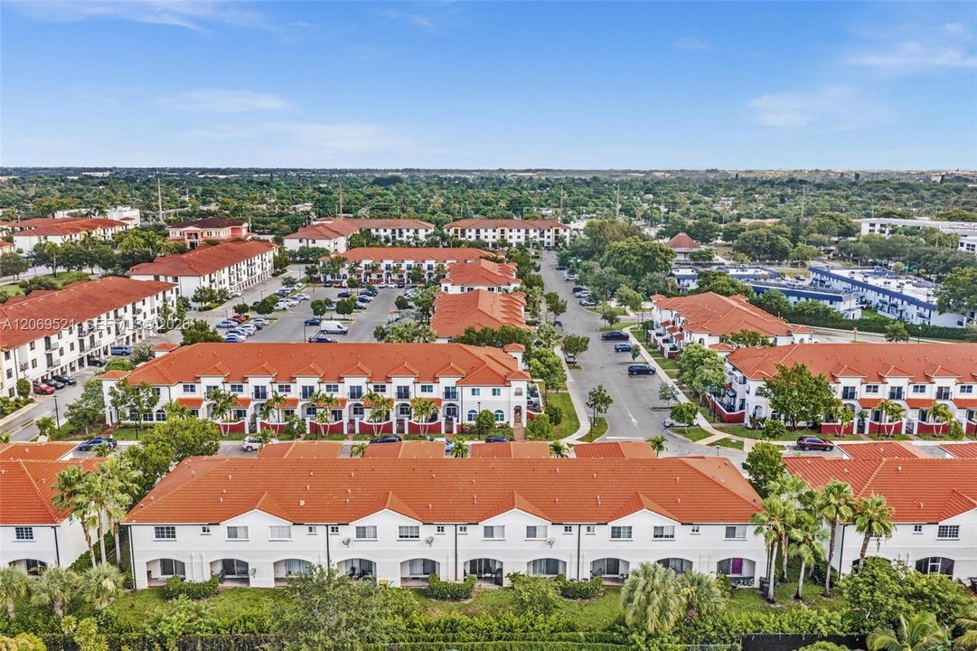 For Sale: $389,900 (3 beds, 2 baths, 1514 Square Feet)