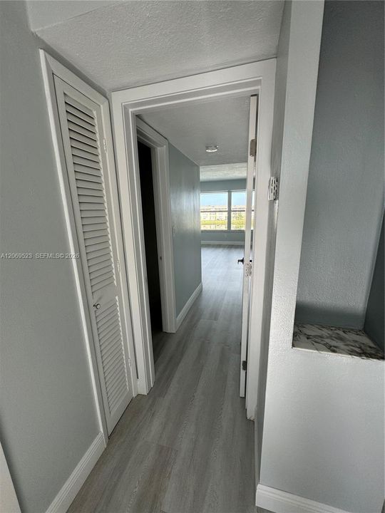 В аренду: $1,850 (1 спален, 1 ванн, 825 Квадратных фут)