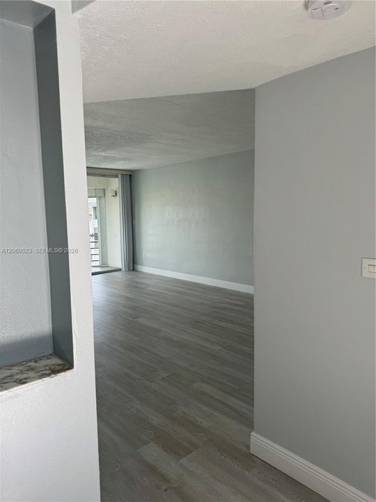 В аренду: $1,850 (1 спален, 1 ванн, 825 Квадратных фут)