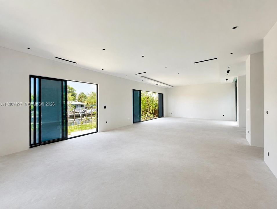 For Sale: $4,990,000 (5 beds, 5 baths, 0 Square Feet)