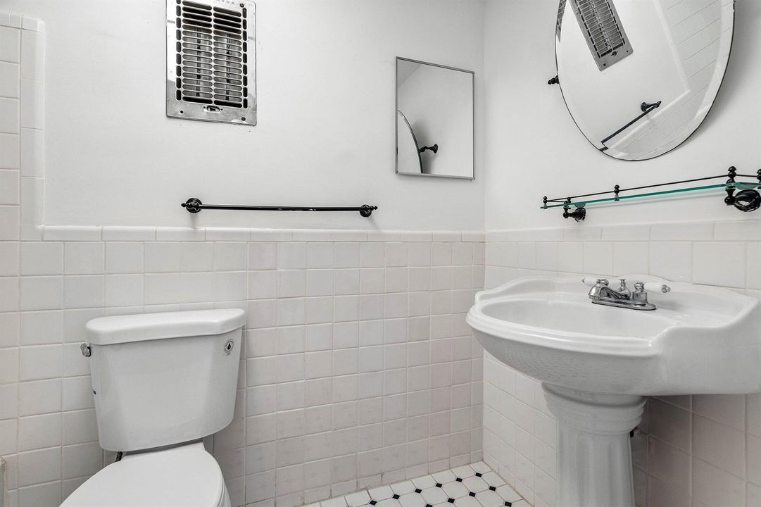 014-1110NorthRiversideDrive-23-PompanoBe