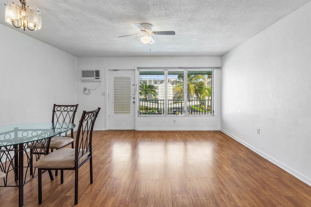 005-1110NorthRiversideDrive-23-PompanoBe