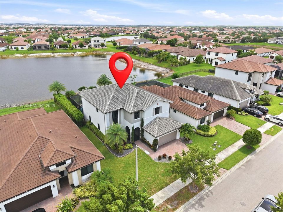 На продажу: $589,000 (4 спален, 3 ванн, 0 Квадратных фут)