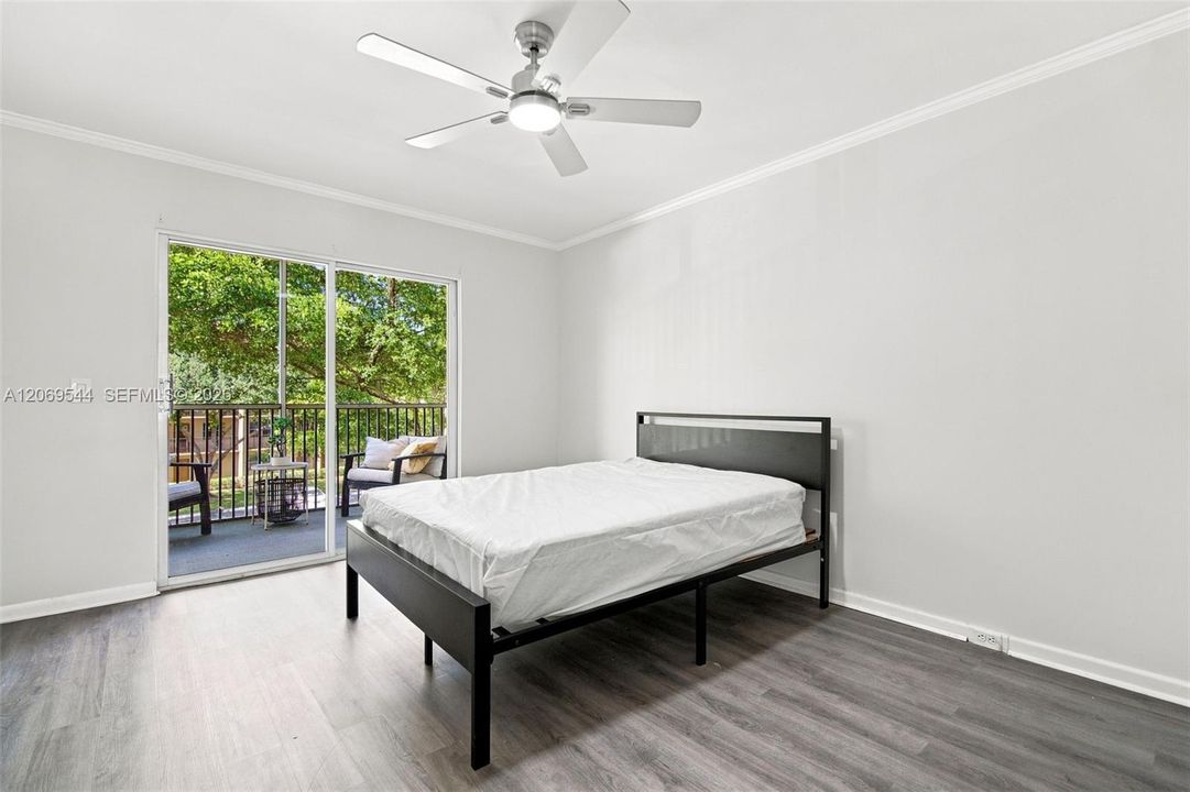 En Venta: $205,000 (2 camas, 2 baños, 1166 Pies cuadrados)