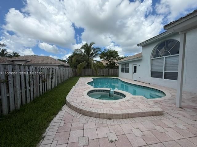 For Rent: $7,000 (5 beds, 4 baths, 3174 Square Feet)
