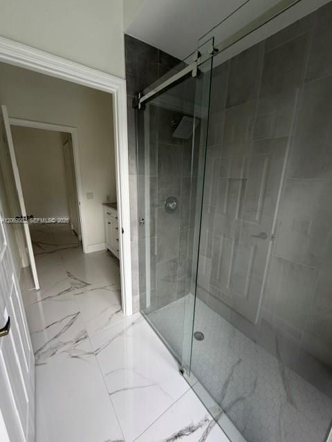 For Rent: $7,000 (5 beds, 4 baths, 3174 Square Feet)