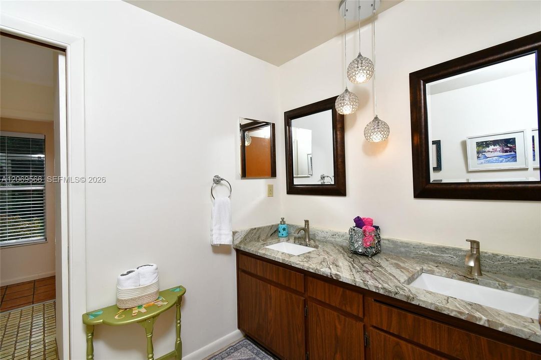 For Sale: $435,000 (4 beds, 2 baths, 2759 Square Feet)