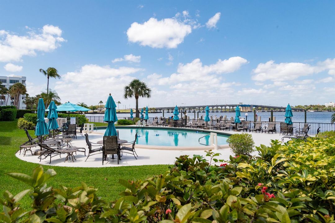 © Clark-2840 S Ocean BLVD 517-024
