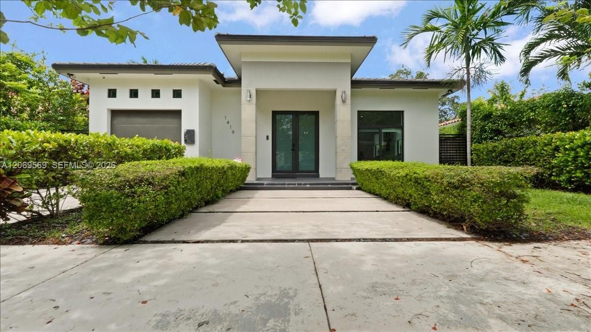 Activo con contrato: $1,395,000 (3 camas, 2 baños, 2132 Pies cuadrados)