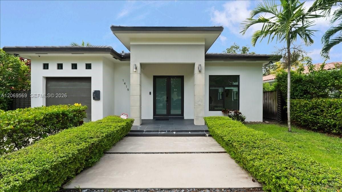 Activo con contrato: $1,395,000 (3 camas, 2 baños, 2132 Pies cuadrados)