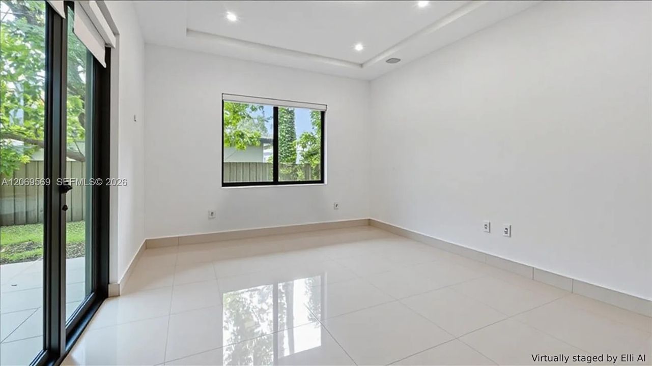 Activo con contrato: $1,395,000 (3 camas, 2 baños, 2132 Pies cuadrados)