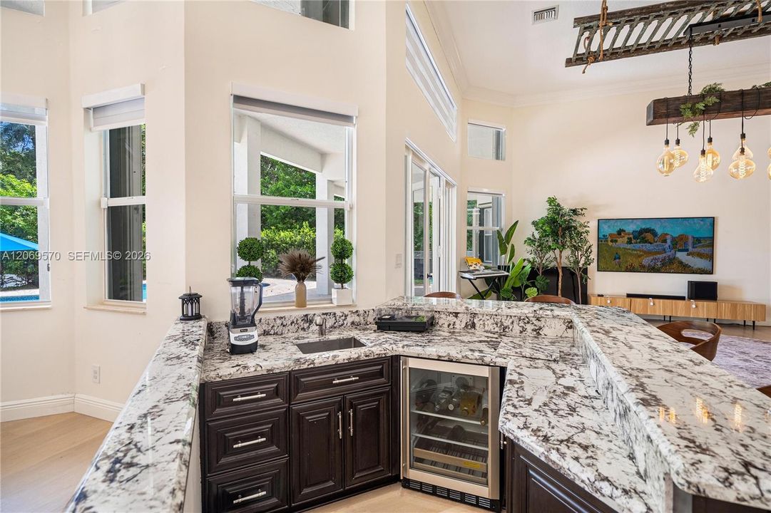 For Sale: $1,850,000 (5 beds, 4 baths, 4291 Square Feet)