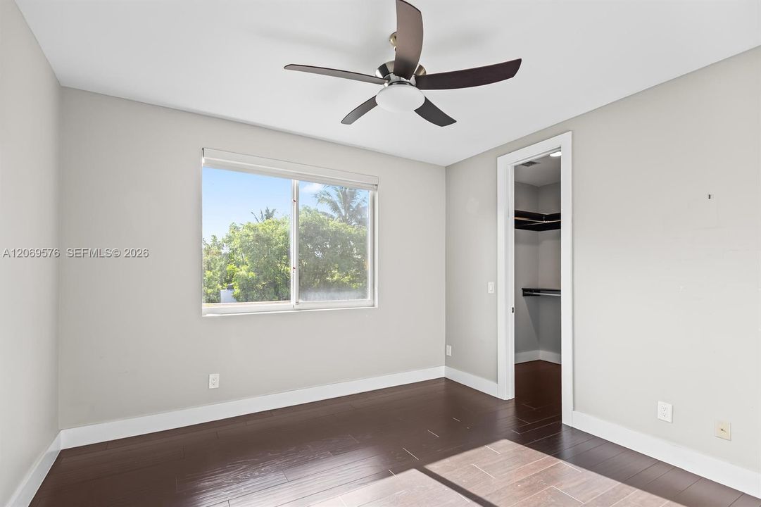 For Rent: $5,499 (3 beds, 2 baths, 2538 Square Feet)