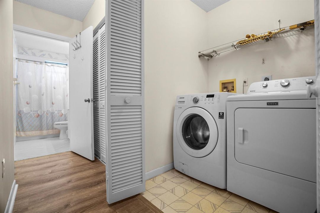 19_Laundry