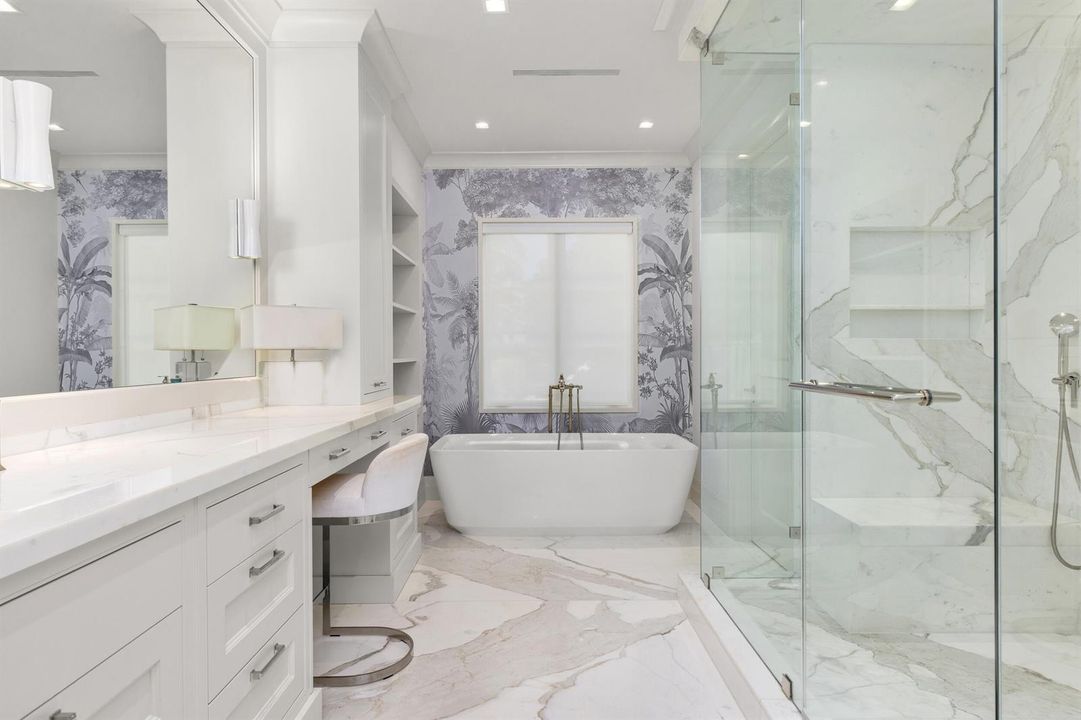 Primary Bath Hers
