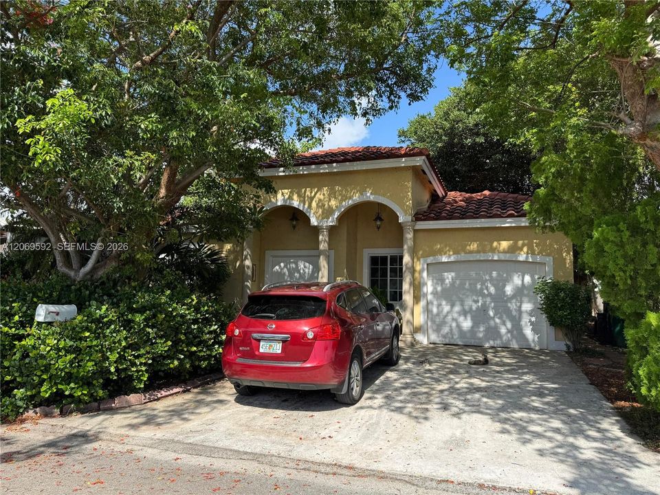 For Rent: $1,100 (1 beds, 1 baths, 400 Square Feet)