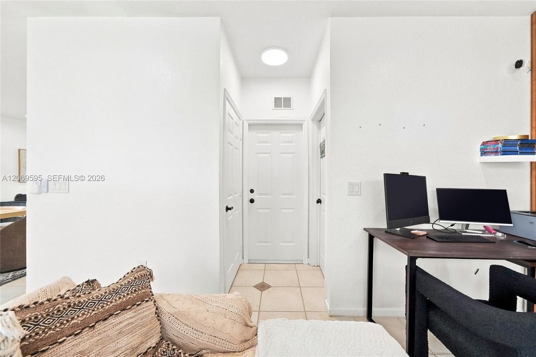 For Sale: $640,000 (4 beds, 3 baths, 1784 Square Feet)
