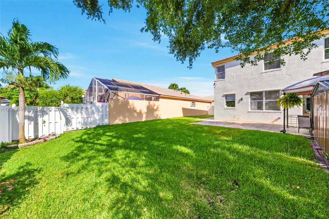 For Sale: $640,000 (4 beds, 3 baths, 1784 Square Feet)