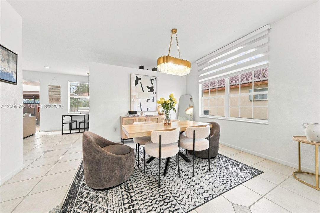 For Sale: $640,000 (4 beds, 3 baths, 1784 Square Feet)