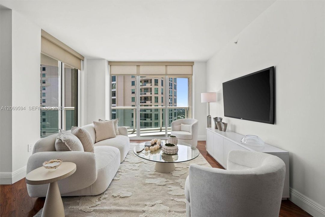 For Sale: $1,095,000 (3 beds, 2 baths, 1469 Square Feet)