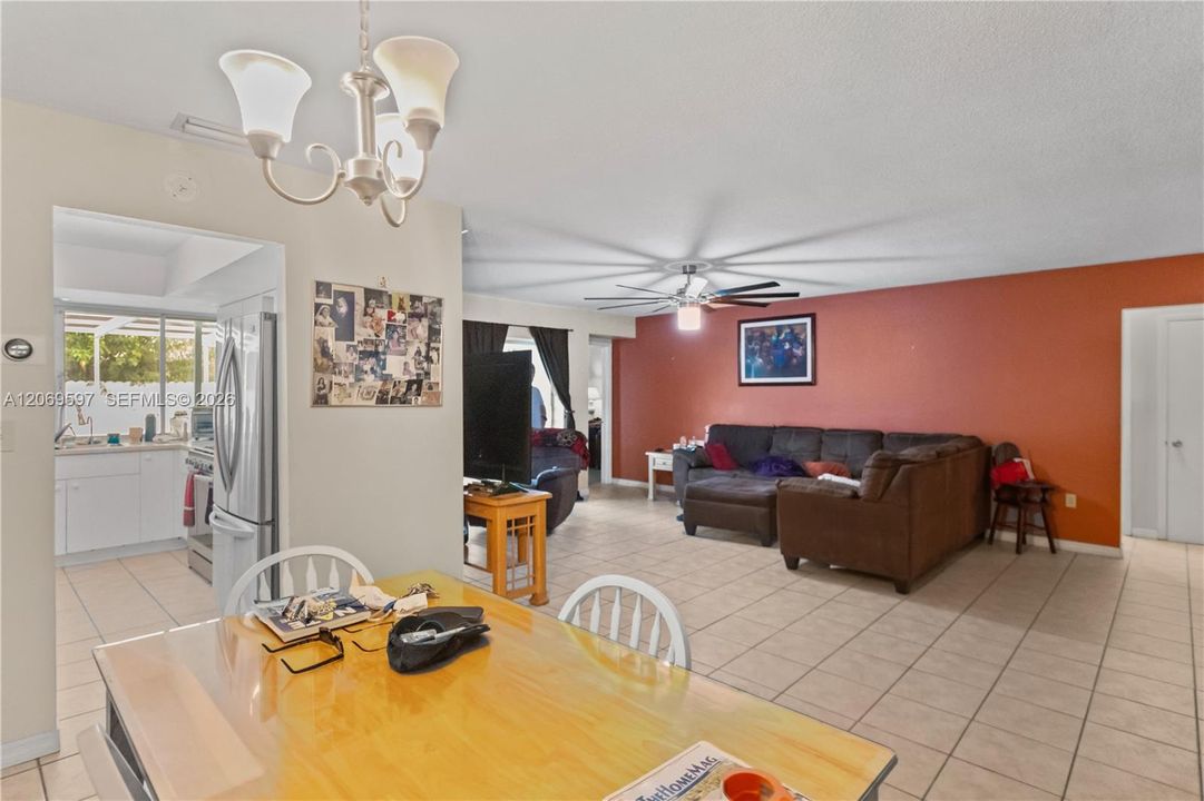 For Sale: $539,000 (4 beds, 2 baths, 1642 Square Feet)