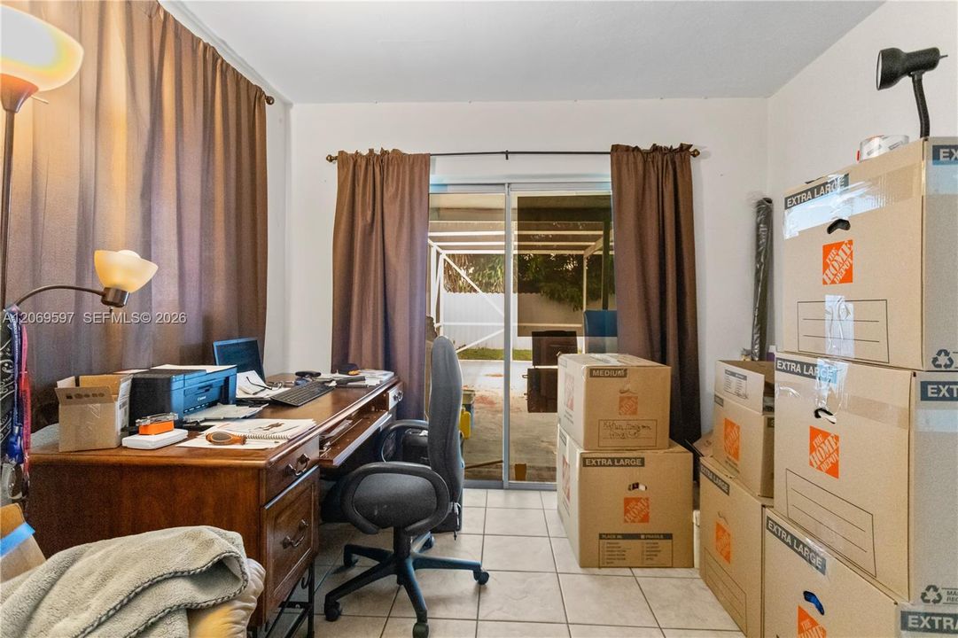 For Sale: $539,000 (4 beds, 2 baths, 1642 Square Feet)
