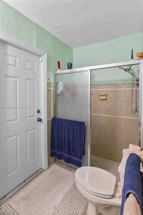 For Sale: $539,000 (4 beds, 2 baths, 1642 Square Feet)