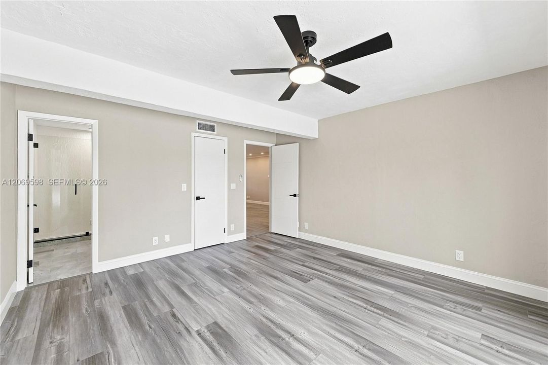 For Sale: $874,000 (4 beds, 2 baths, 1560 Square Feet)